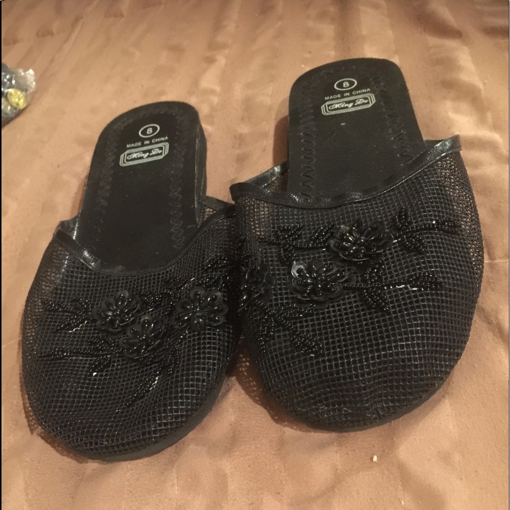 NIP Black Sandals Sz8 Mesh Beaded Sip On/Off .